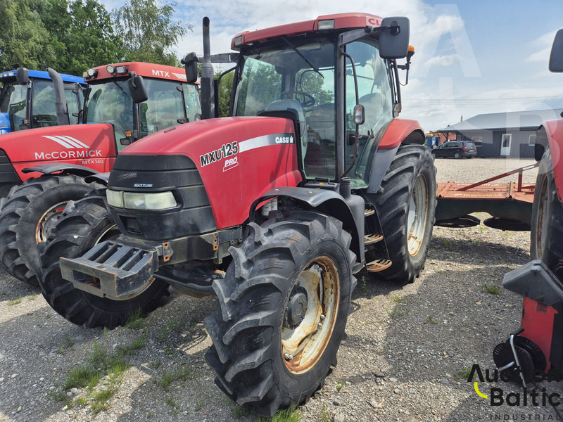 Case IH MXU 125 Pro - Tracteur agricole: photos 2 Case IH MXU 125 Pro - Tracteur agricole: photos 2