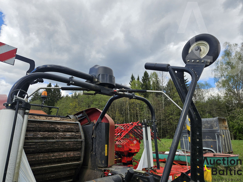 Case IH RB545Silage - Presse à balles rondes: photos 4 Case IH RB545Silage - Presse à balles rondes: photos 4