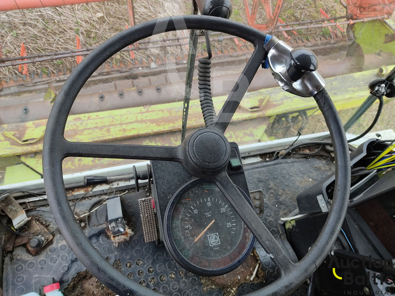 Moissonneuse-batteuse pour transport de la nourriture Claas Dominator 108 SL: photos 8