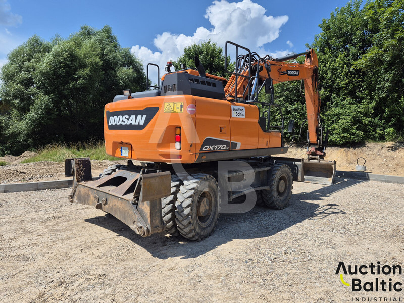 Doosan DX 170 W-5 - Pelle sur pneus: photos 4 Doosan DX 170 W-5 - Pelle sur pneus: photos 4
