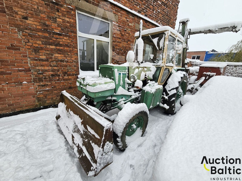 EO 2621B3 - Tracteur agricole: photos 1 EO 2621B3 - Tracteur agricole: photos 1