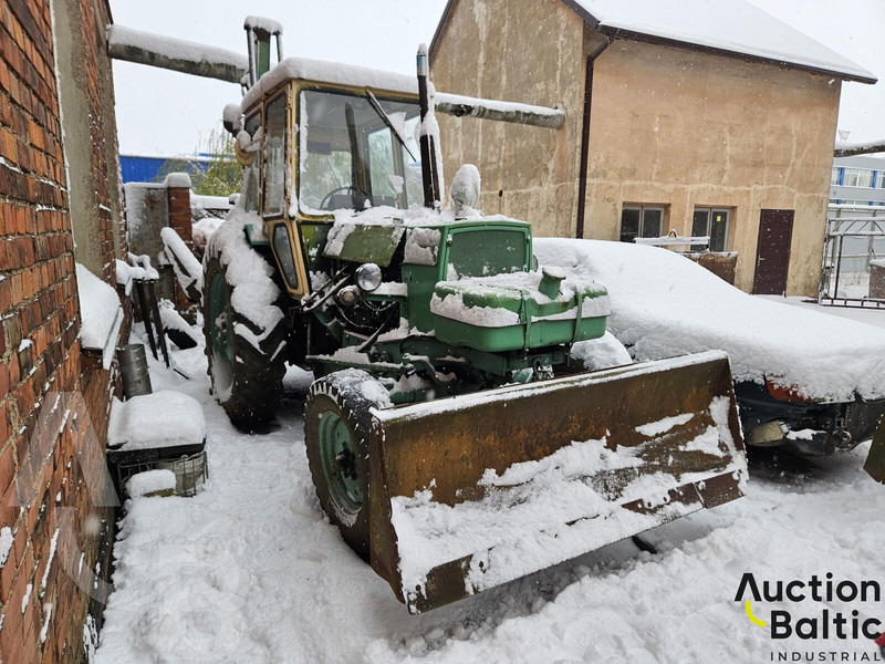 EO 2621B3 - Tracteur agricole: photos 2 EO 2621B3 - Tracteur agricole: photos 2