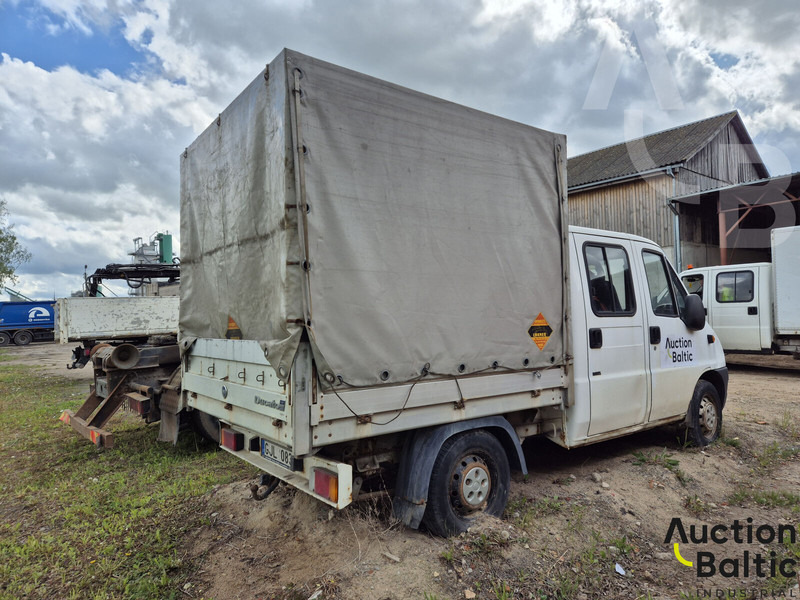 Fiat Ducato - Utilitaire rideaux coulissants (PLSC): photos 4 Fiat Ducato - Utilitaire rideaux coulissants (PLSC): photos 4
