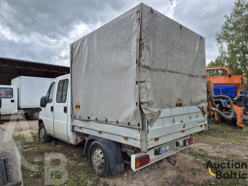Fiat Ducato - Utilitaire rideaux coulissants (PLSC): photos 3 Fiat Ducato - Utilitaire rideaux coulissants (PLSC): photos 3