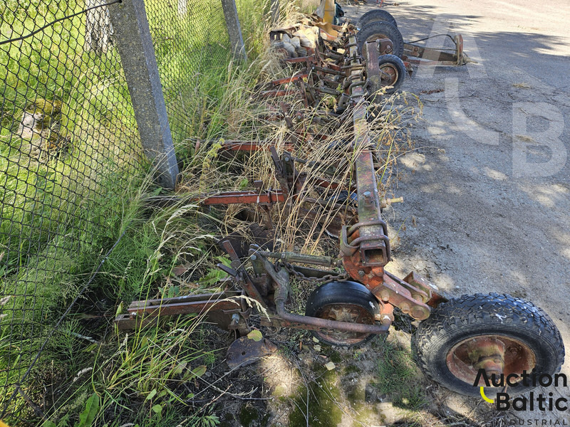 Furrow - Outils du sol: photos 4 Furrow - Outils du sol: photos 4