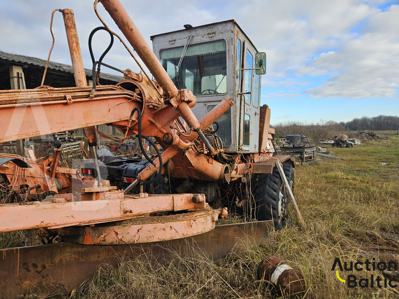 GRADER - Niveleuse: photos 5 GRADER - Niveleuse: photos 5