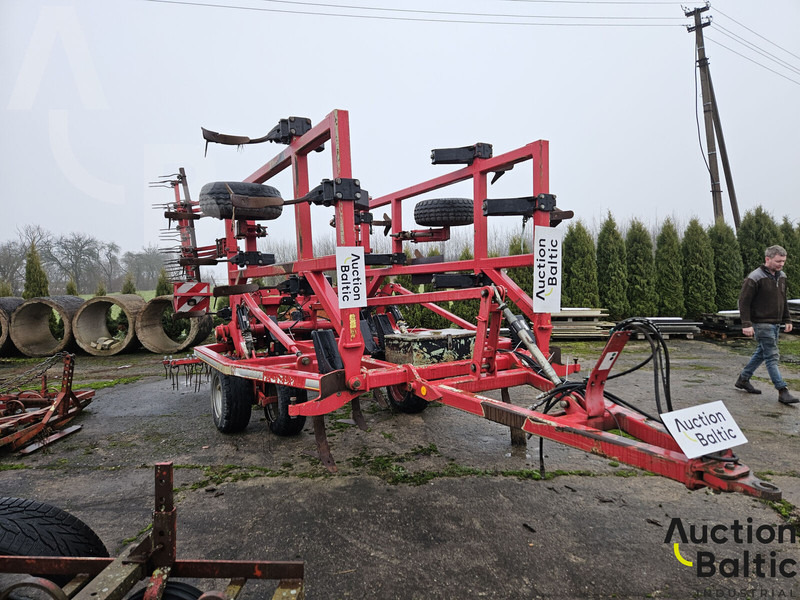 Horsch Terrano 6 FG - Bineuse: photos 2 Horsch Terrano 6 FG - Bineuse: photos 2