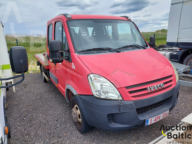 Iveco 50C18 - Camion plateau: photos 2 Iveco 50C18 - Camion plateau: photos 2