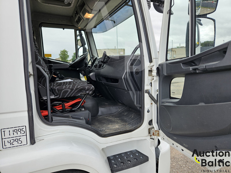 Iveco Euro Cargo 120E 25 - Camion frigorifique: photos 5 Iveco Euro Cargo 120E 25 - Camion frigorifique: photos 5