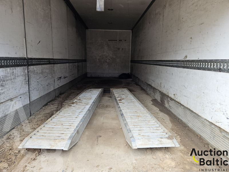 Iveco Eurocargo 150E23 - Camion fourgon: photos 5 Iveco Eurocargo 150E23 - Camion fourgon: photos 5