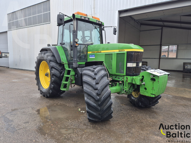John Deere 7710 - Tracteur agricole: photos 1 John Deere 7710 - Tracteur agricole: photos 1