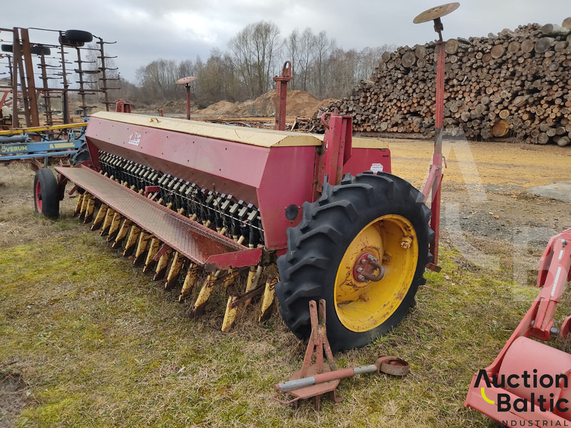 Juko - Semoir/ Planteuse: photos 1 Juko - Semoir/ Planteuse: photos 1