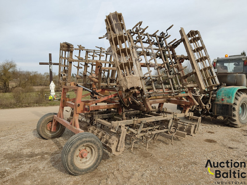 Laumetris germinator - Bineuse: photos 3 Laumetris germinator - Bineuse: photos 3