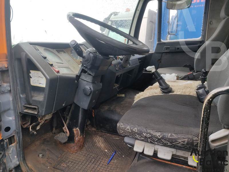 MAN 15.163 - Camion hydrocureur: photos 5 MAN 15.163 - Camion hydrocureur: photos 5