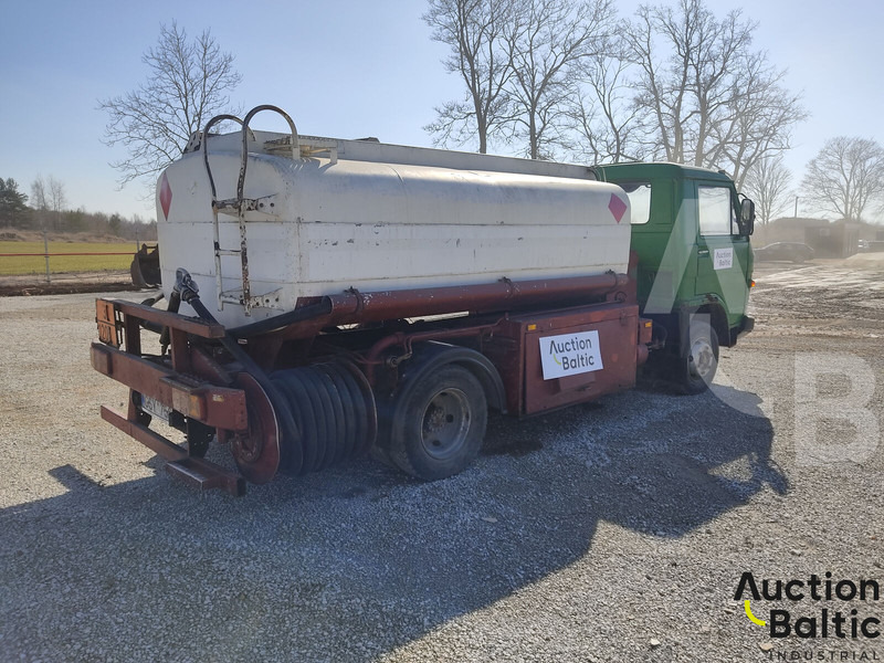 MAN 8.136 - Camion citerne: photos 4 MAN 8.136 - Camion citerne: photos 4