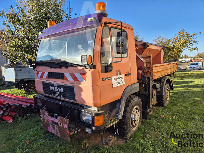 MAN L27 - Camion benne: photos 1 MAN L27 - Camion benne: photos 1