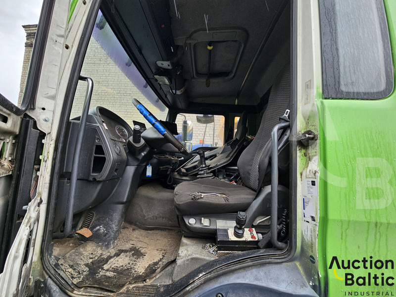 MAN TGA26.350 - Camion benne: photos 5 MAN TGA26.350 - Camion benne: photos 5