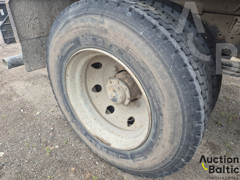 Crédit-bail de Mercedes-Benz 1117K Mercedes-Benz 1117K: photos 17 Crédit-bail de Mercedes-Benz 1117K Mercedes-Benz 1117K: photos 17