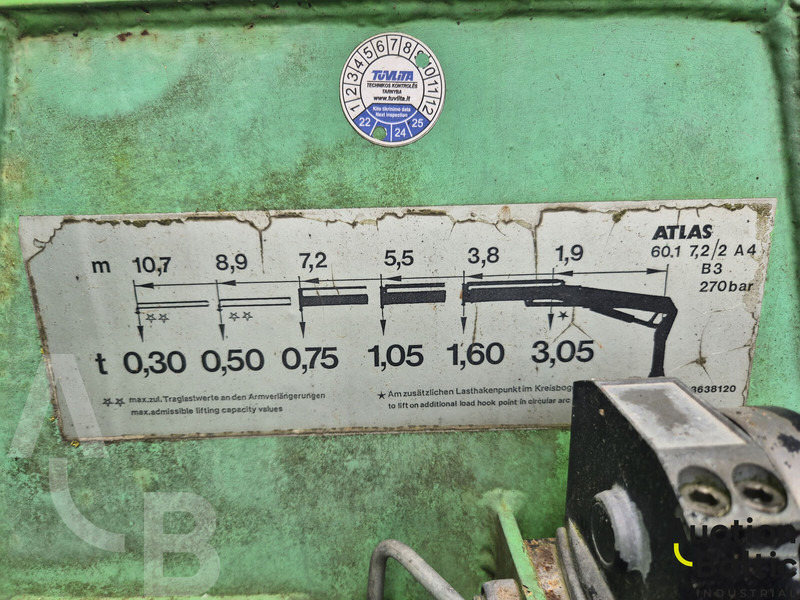 Crédit-bail de Mercedes-Benz 1117K Mercedes-Benz 1117K: photos 19 Crédit-bail de Mercedes-Benz 1117K Mercedes-Benz 1117K: photos 19