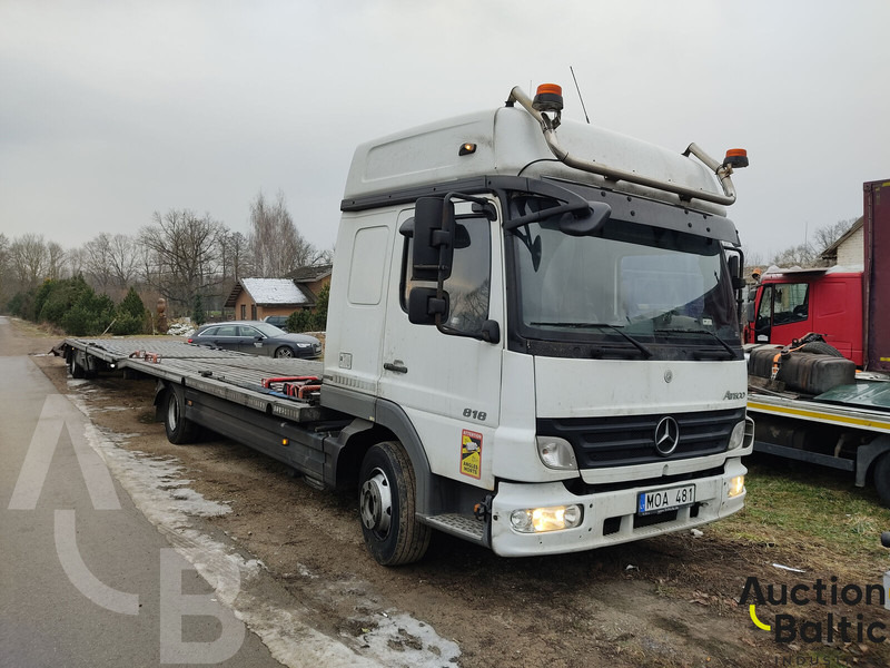 Mercedes-Benz Atego 818L - Remorqueuse: photos 2 Mercedes-Benz Atego 818L - Remorqueuse: photos 2