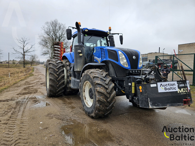 New Holland T 8.410 - Tracteur agricole: photos 2 New Holland T 8.410 - Tracteur agricole: photos 2