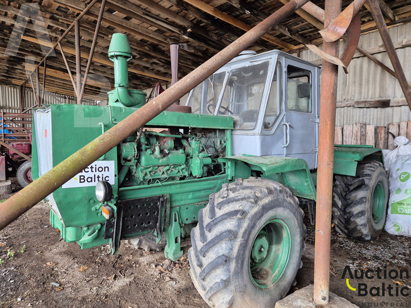 Onbekend T-150K - Tracteur agricole: photos 2 Onbekend T-150K - Tracteur agricole: photos 2