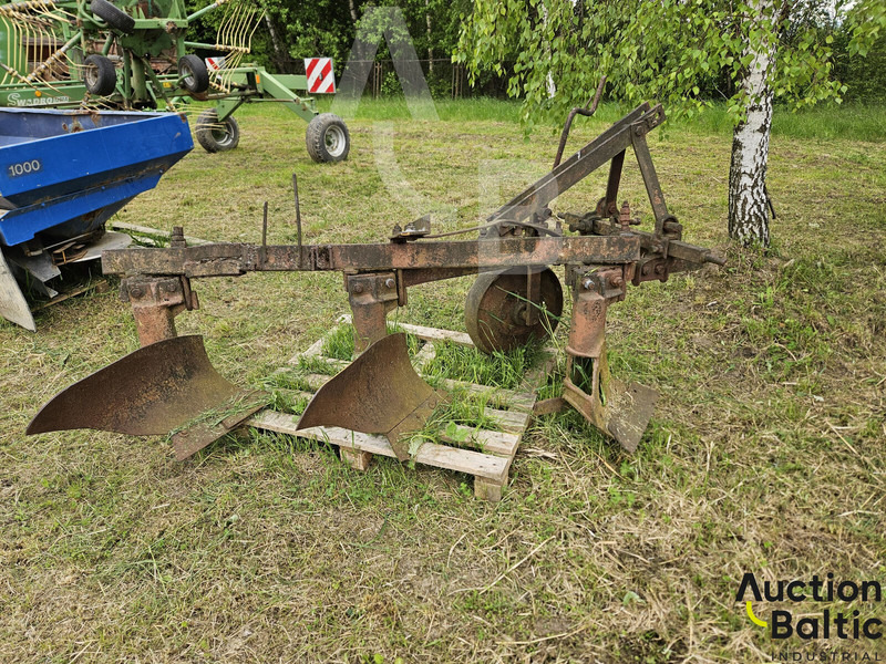 Plow - Charrue: photos 5 Plow - Charrue: photos 5