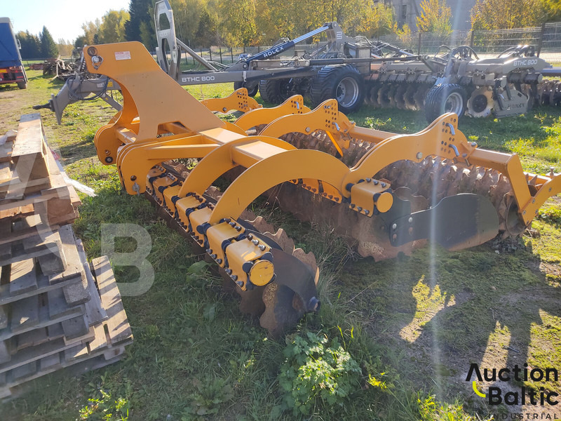 Staltech U35 - Cover crop: photos 3 Staltech U35 - Cover crop: photos 3