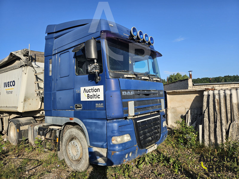 DAF FT XF105.410T - Tracteur routier: photos 2 DAF FT XF105.410T - Tracteur routier: photos 2