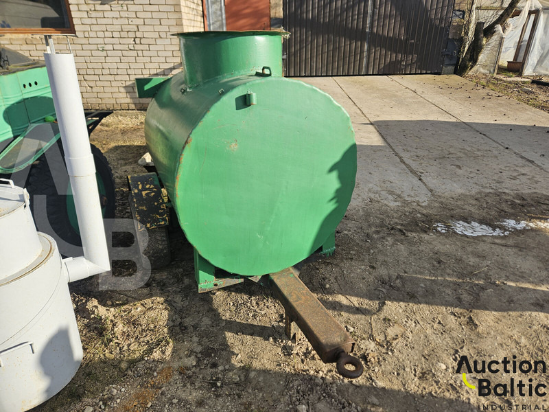 Trailer with tank - Remorque citerne: photos 5 Trailer with tank - Remorque citerne: photos 5