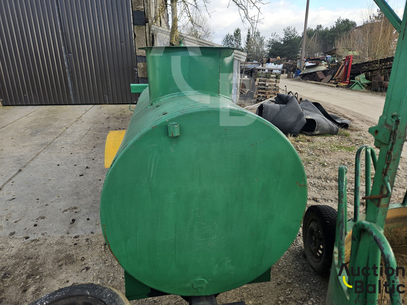 Trailer with tank - Remorque citerne: photos 5 Trailer with tank - Remorque citerne: photos 5