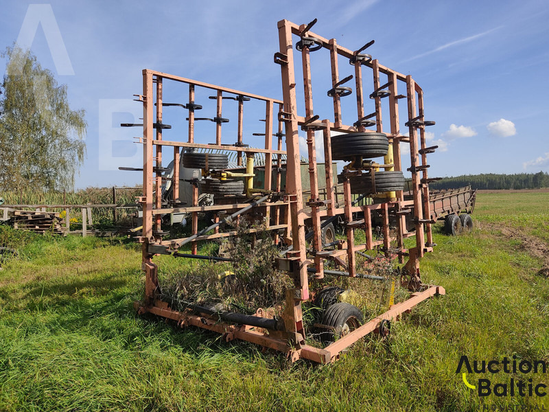 Tume 7206 - Bineuse: photos 1 Tume 7206 - Bineuse: photos 1