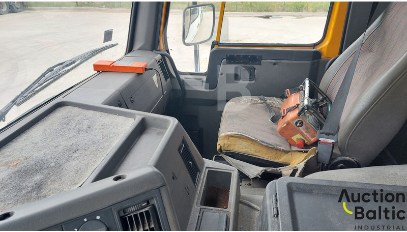 Crédit-bail de Volvo FL10 Volvo FL10: photos 8