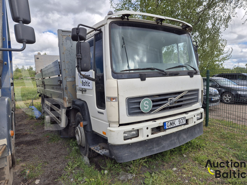 Volvo FL6 - Camion plateau: photos 2 Volvo FL6 - Camion plateau: photos 2