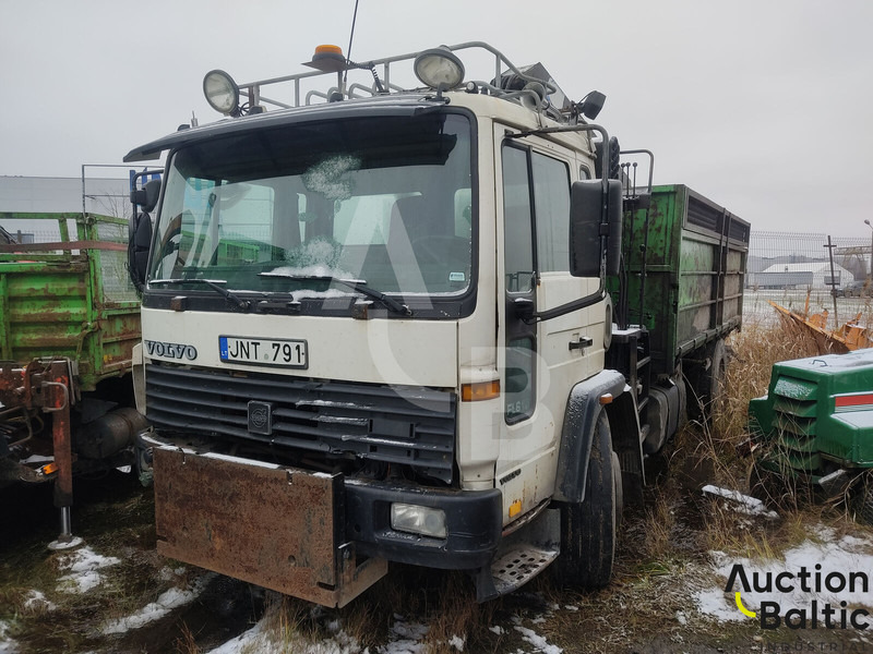 Volvo FL618 - Camion benne, Camion grue: photos 1 Volvo FL618 - Camion benne, Camion grue: photos 1
