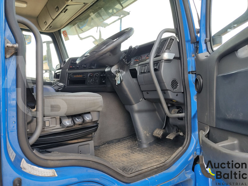Volvo FM - Camion porte-voitures: photos 5 Volvo FM - Camion porte-voitures: photos 5