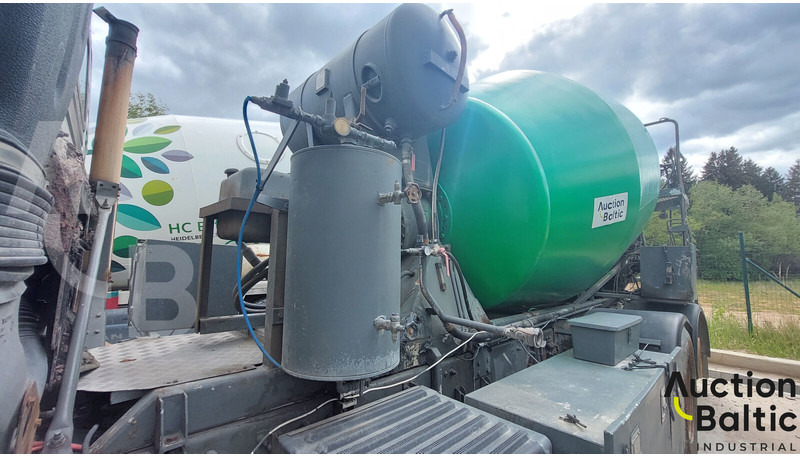 Volvo FM9 - Camion malaxeur: photos 5 Volvo FM9 - Camion malaxeur: photos 5