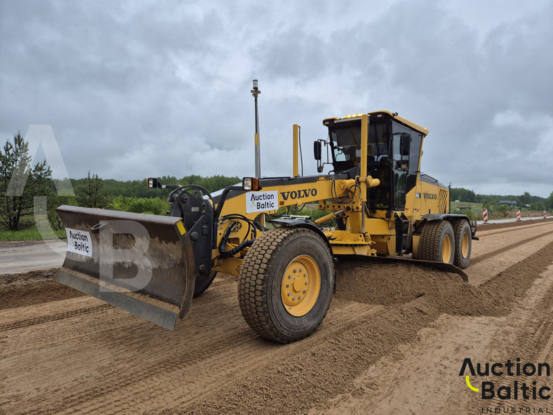 Volvo G 946 - Niveleuse: photos 1 Volvo G 946 - Niveleuse: photos 1