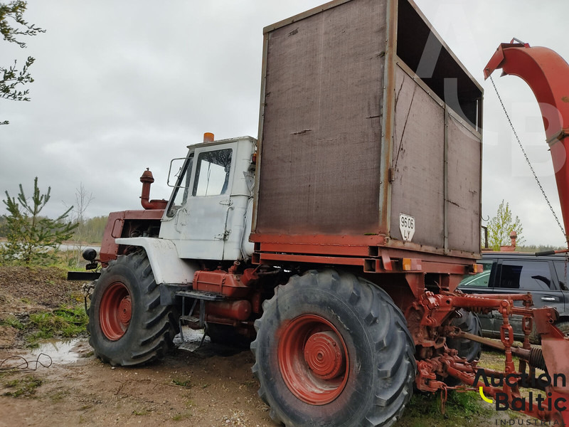 XTZ T-150K - Tracteur agricole: photos 5 XTZ T-150K - Tracteur agricole: photos 5