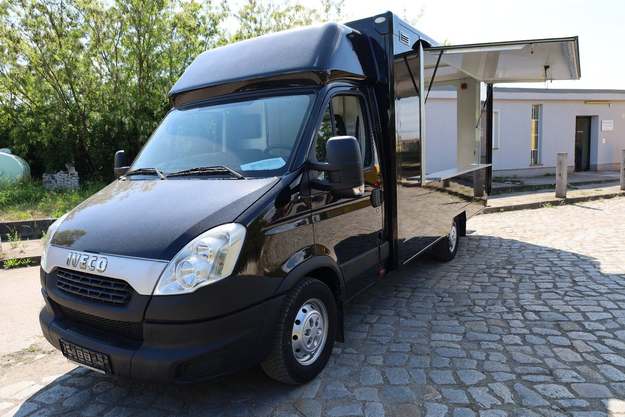Iveco IS35SI2AA Daily/Luftfeder/Foodtruck - Fourgon grand volume: photos 3 Iveco IS35SI2AA Daily/Luftfeder/Foodtruck - Fourgon grand volume: photos 3