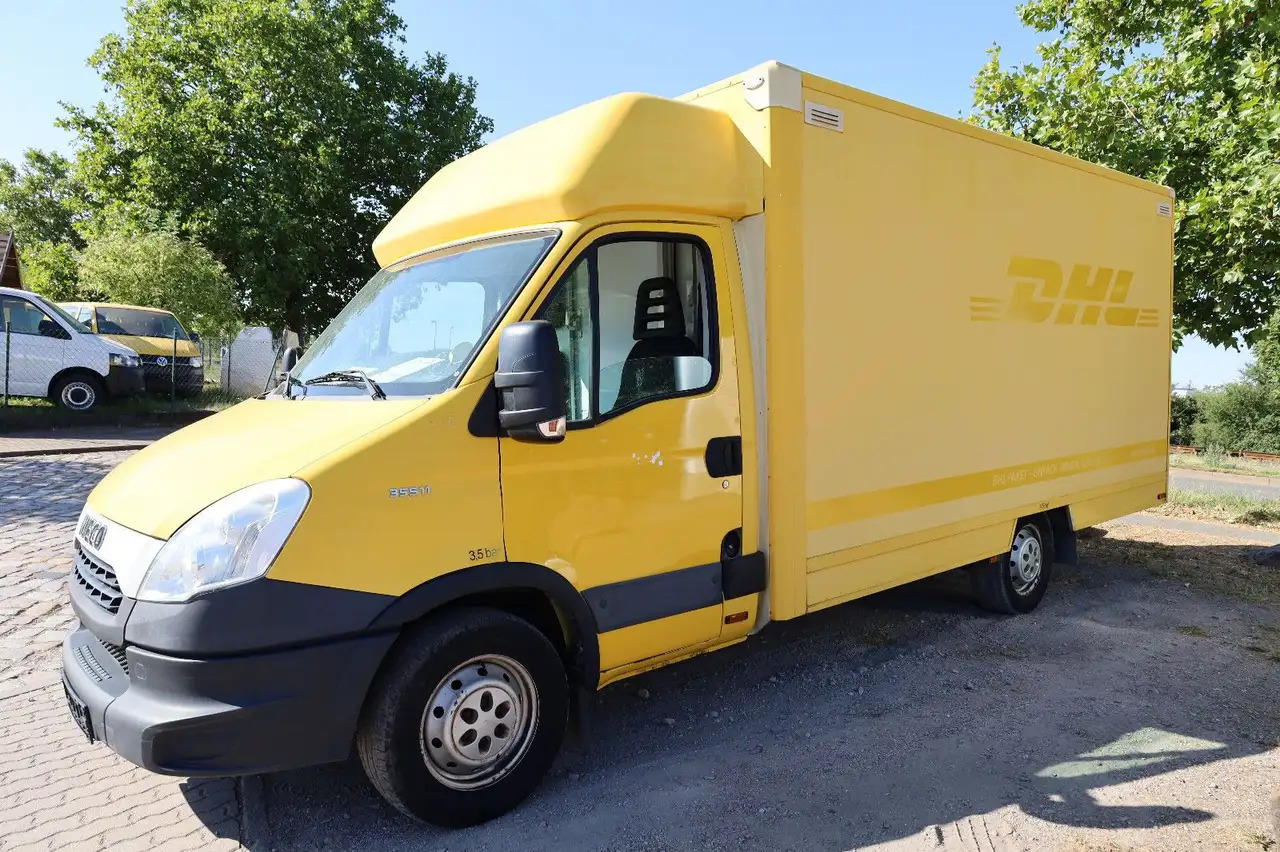 Iveco IS35SI2AA Daily/ Regalsystem/Luftfeder/1. Hand/ - Fourgon grand volume: photos 2 Iveco IS35SI2AA Daily/ Regalsystem/Luftfeder/1. Hand/ - Fourgon grand volume: photos 2