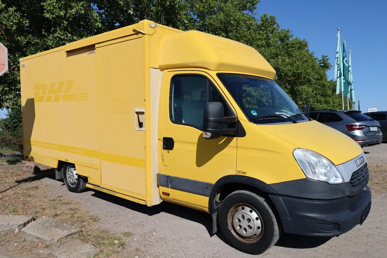 Iveco IS35SI2AA Daily/ Regalsystem/Luftfeder/1. Hand/ - Fourgon grand volume: photos 1 Iveco IS35SI2AA Daily/ Regalsystem/Luftfeder/1. Hand/ - Fourgon grand volume: photos 1
