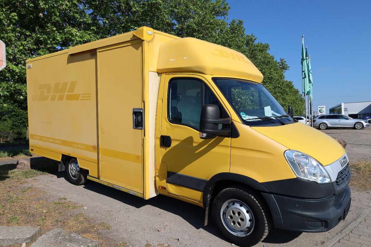 Iveco IS35SI2AA Daily/ Regalsystem/Luftfeder - Fourgon grand volume: photos 1 Iveco IS35SI2AA Daily/ Regalsystem/Luftfeder - Fourgon grand volume: photos 1