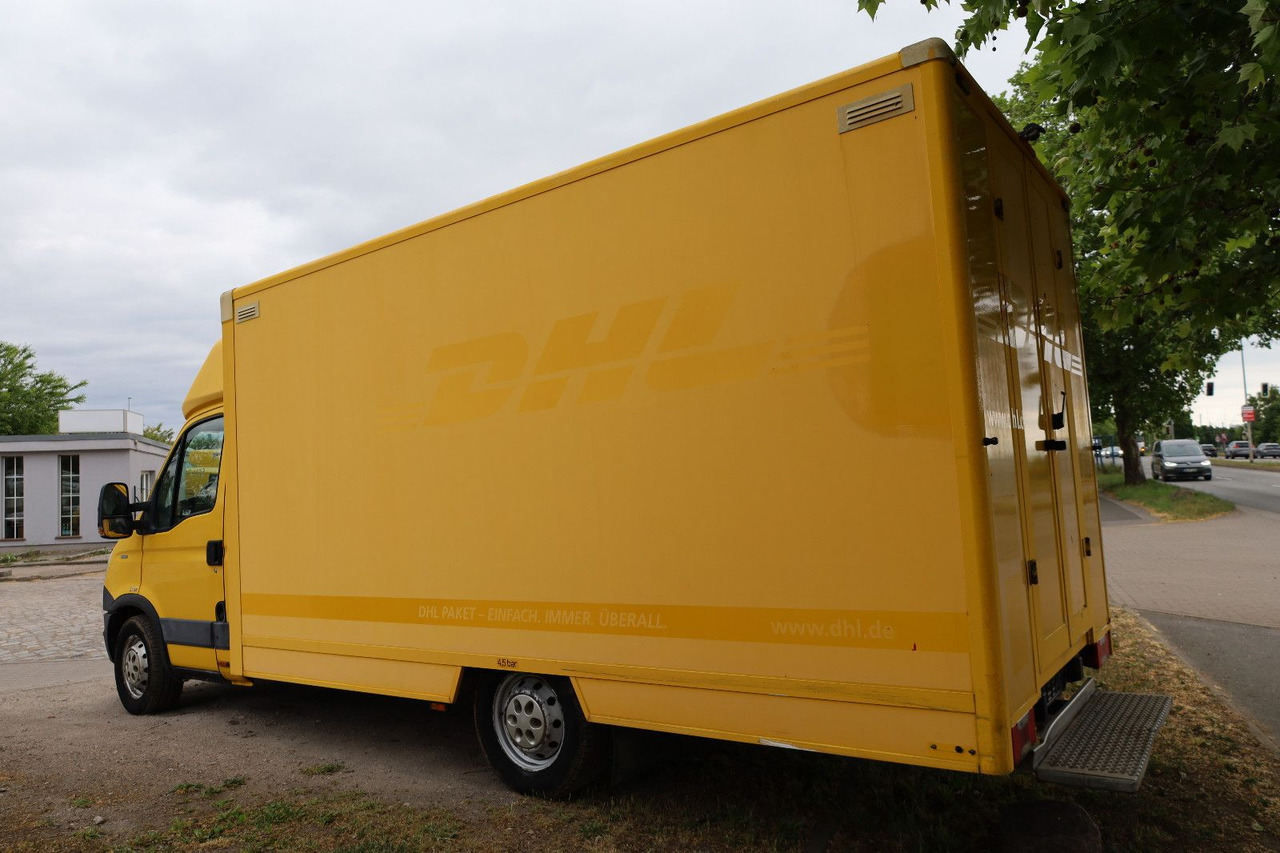 Iveco IS35SI2AA Daily/ Regalsystem/Luftfeder - Fourgon grand volume: photos 3 Iveco IS35SI2AA Daily/ Regalsystem/Luftfeder - Fourgon grand volume: photos 3