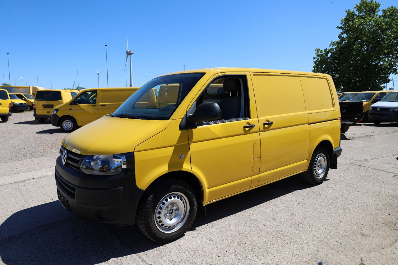 Volkswagen T5 Transporter Kasten-Kombi 2.0 TDI/EU5 - Fourgonnette: photos 2 Volkswagen T5 Transporter Kasten-Kombi 2.0 TDI/EU5 - Fourgonnette: photos 2