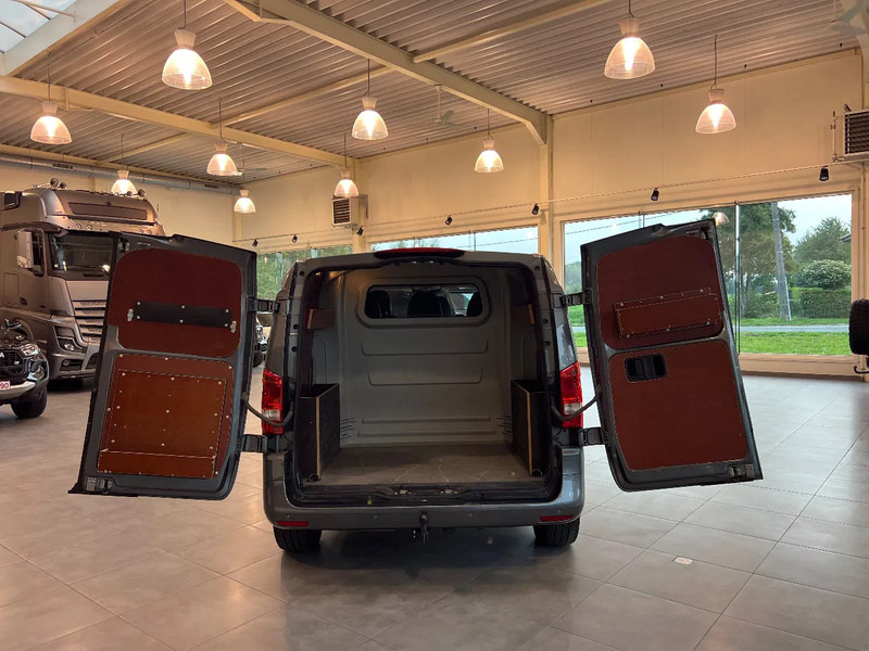 Mercedes-Benz Vito 119 4x4*4-MATIC*6 Seats*TOP CONDITIE* - Fourgon utilitaire, Utilitaire double cabine: photos 4 Mercedes-Benz Vito 119 4x4*4-MATIC*6 Seats*TOP CONDITIE* - Fourgon utilitaire, Utilitaire double cabine: photos 4