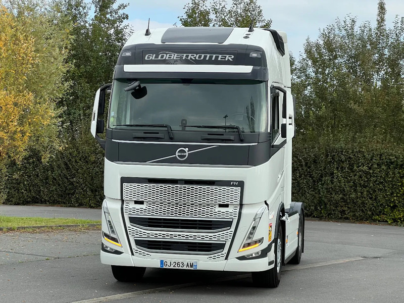 Volvo FH 500 513000km*FH 500 XL CAB*Park cool*2022* - Tracteur routier: photos 3 Volvo FH 500 513000km*FH 500 XL CAB*Park cool*2022* - Tracteur routier: photos 3