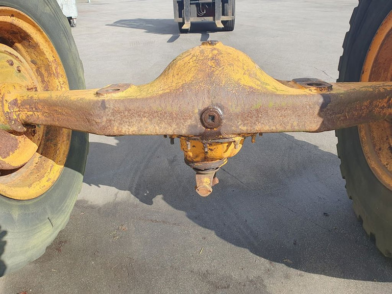 Vissers Mechanisatie As met banden - Essieu et pièces pour Camion: photos 5 Vissers Mechanisatie As met banden - Essieu et pièces pour Camion: photos 5