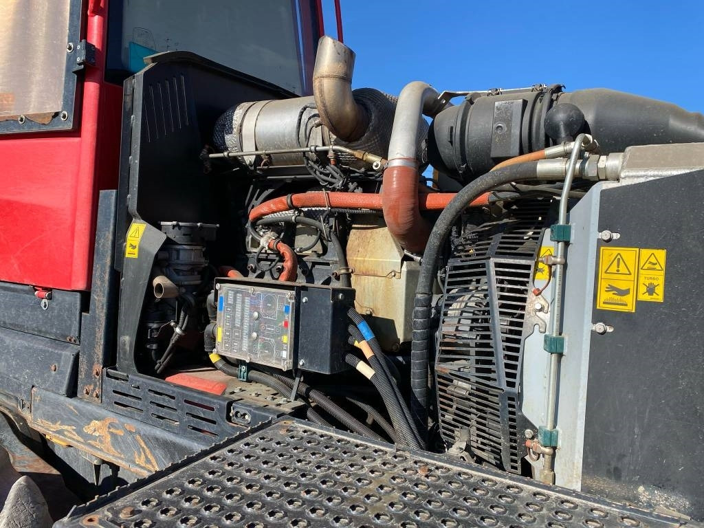 Porteur Komatsu 875: photos 18 Porteur Komatsu 875: photos 18