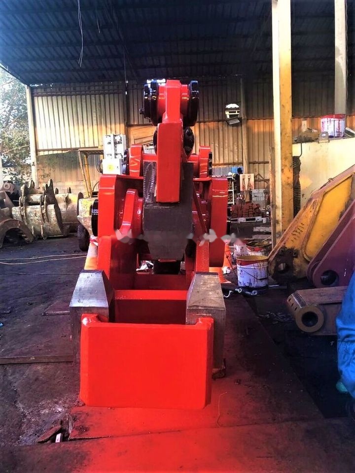 AME 360' Rotating Concrete Demolition Shear Jaw Suitable for 30-50 T - Cisaille de démolition pour Pelle: photos 4 AME 360' Rotating Concrete Demolition Shear Jaw Suitable for 30-50 T - Cisaille de démolition pour Pelle: photos 4